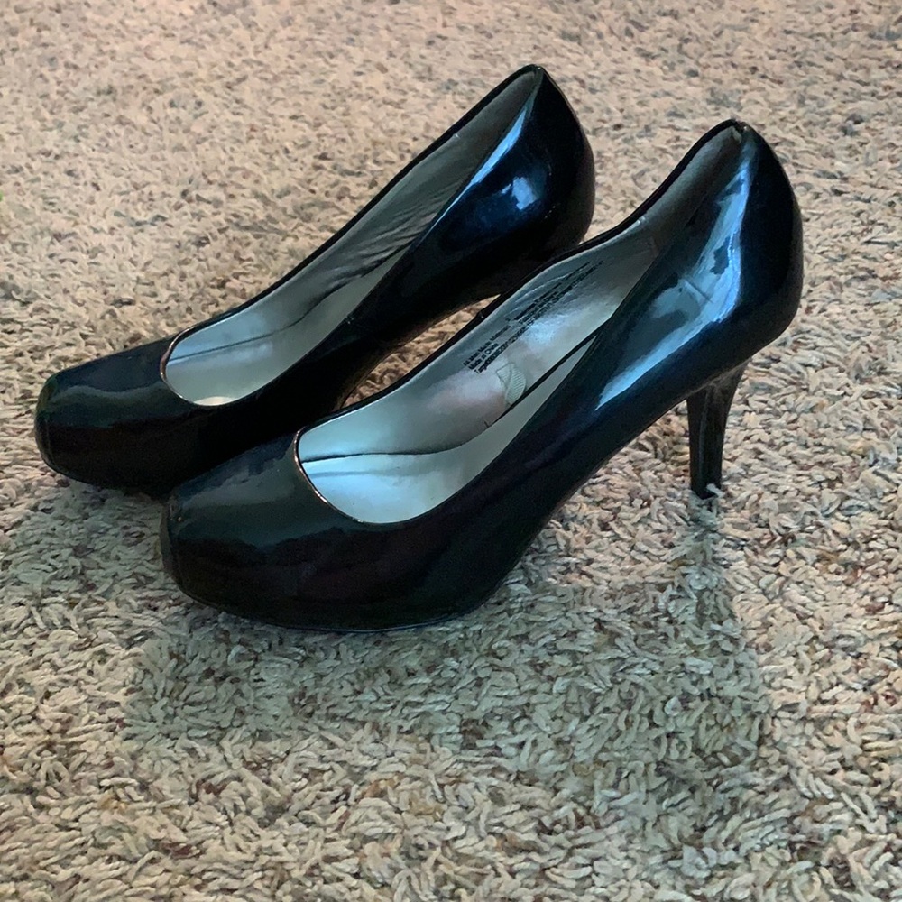Mossimo black heels size 9